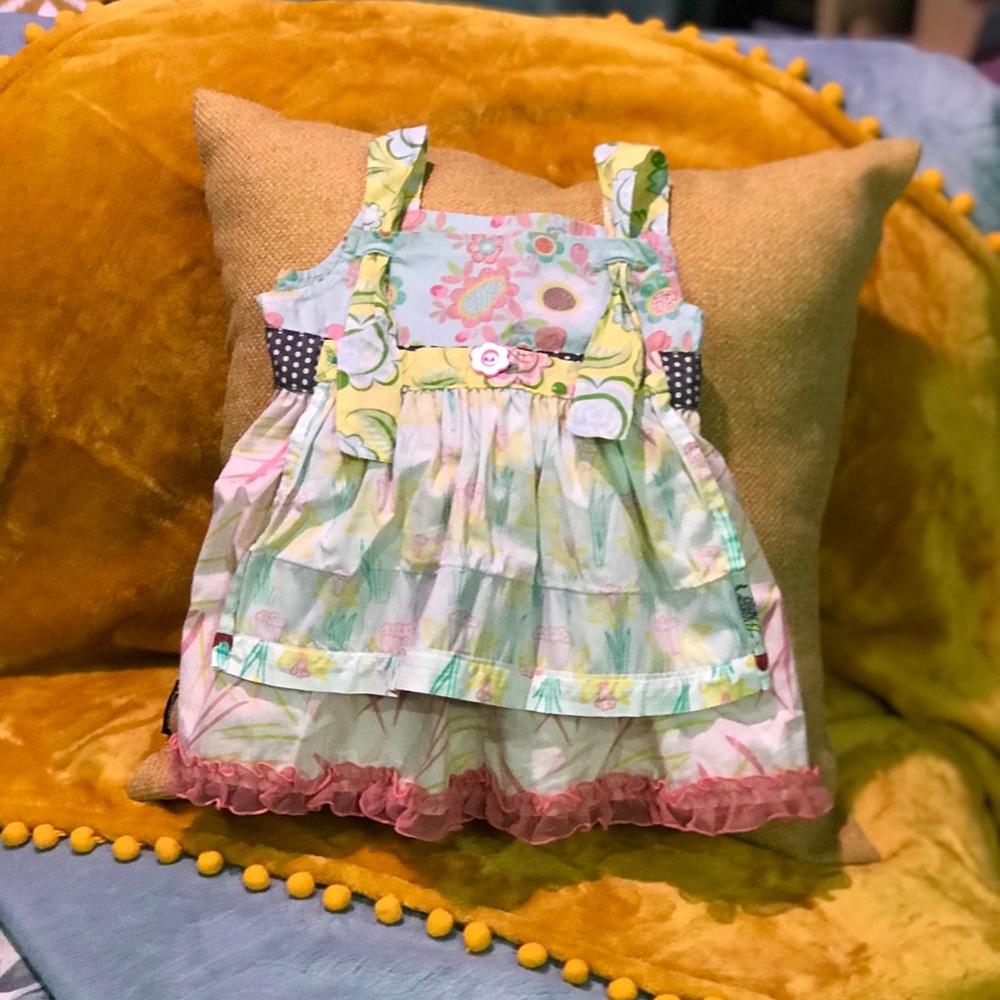 Matilda Jane knot apron Dress size 2.